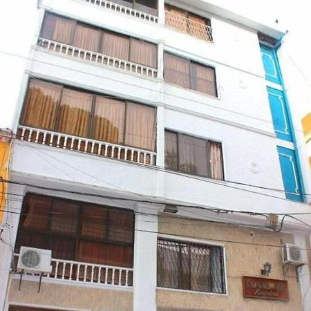 Hotel Roca & Mar Санта Марта Екстериор снимка