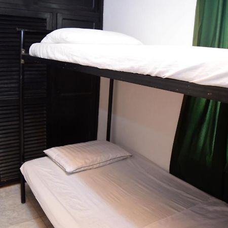 Hotel Roca & Mar Санта Марта Екстериор снимка