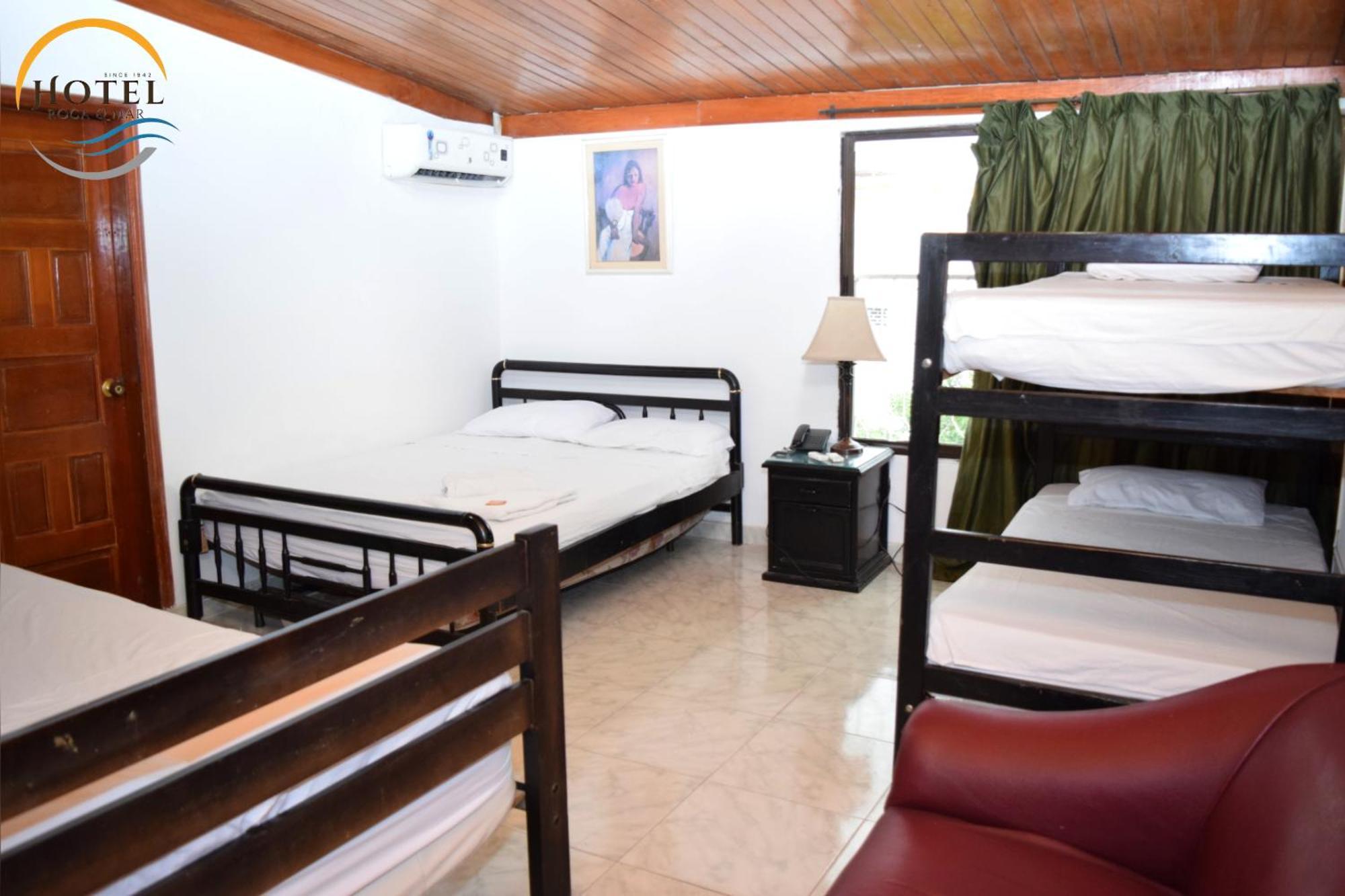 Hotel Roca & Mar Санта Марта Екстериор снимка