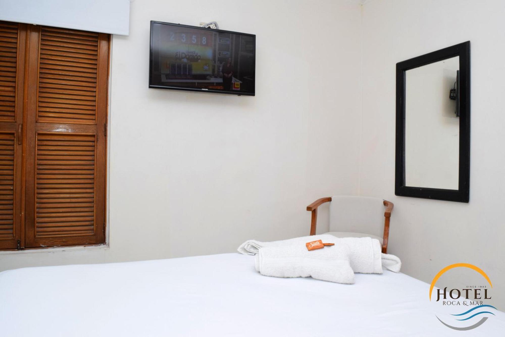 Hotel Roca & Mar Санта Марта Екстериор снимка